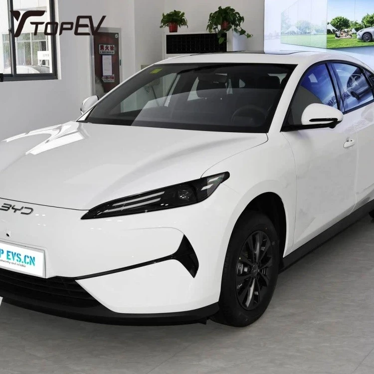 2025 BYD E7 — Новое поколение электрических седанов на 5 мест