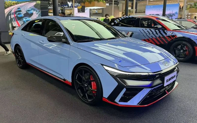 Китайский поставщик автомобилей на бензине Китайский поставщик автомобилей на бензине