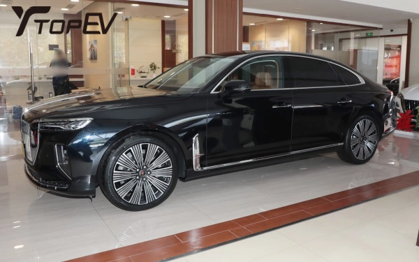 2025 Hongqi H9 review 2 2025 Hongqi H9 review 2