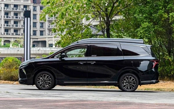 forthing xinghai v9 forthing xinghai v9