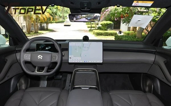 NIO ET5T interior
