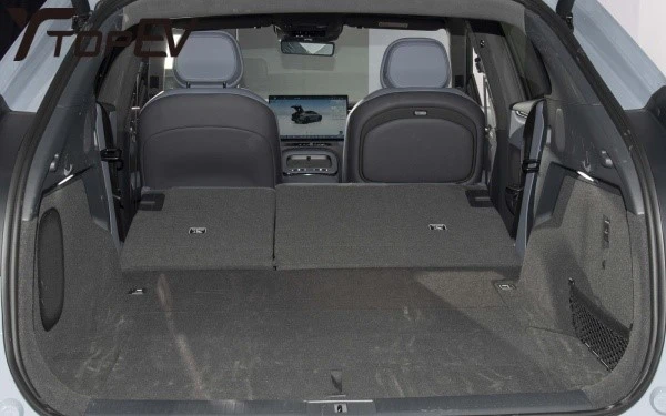 XPENG G7 trunk space XPENG G7 trunk space